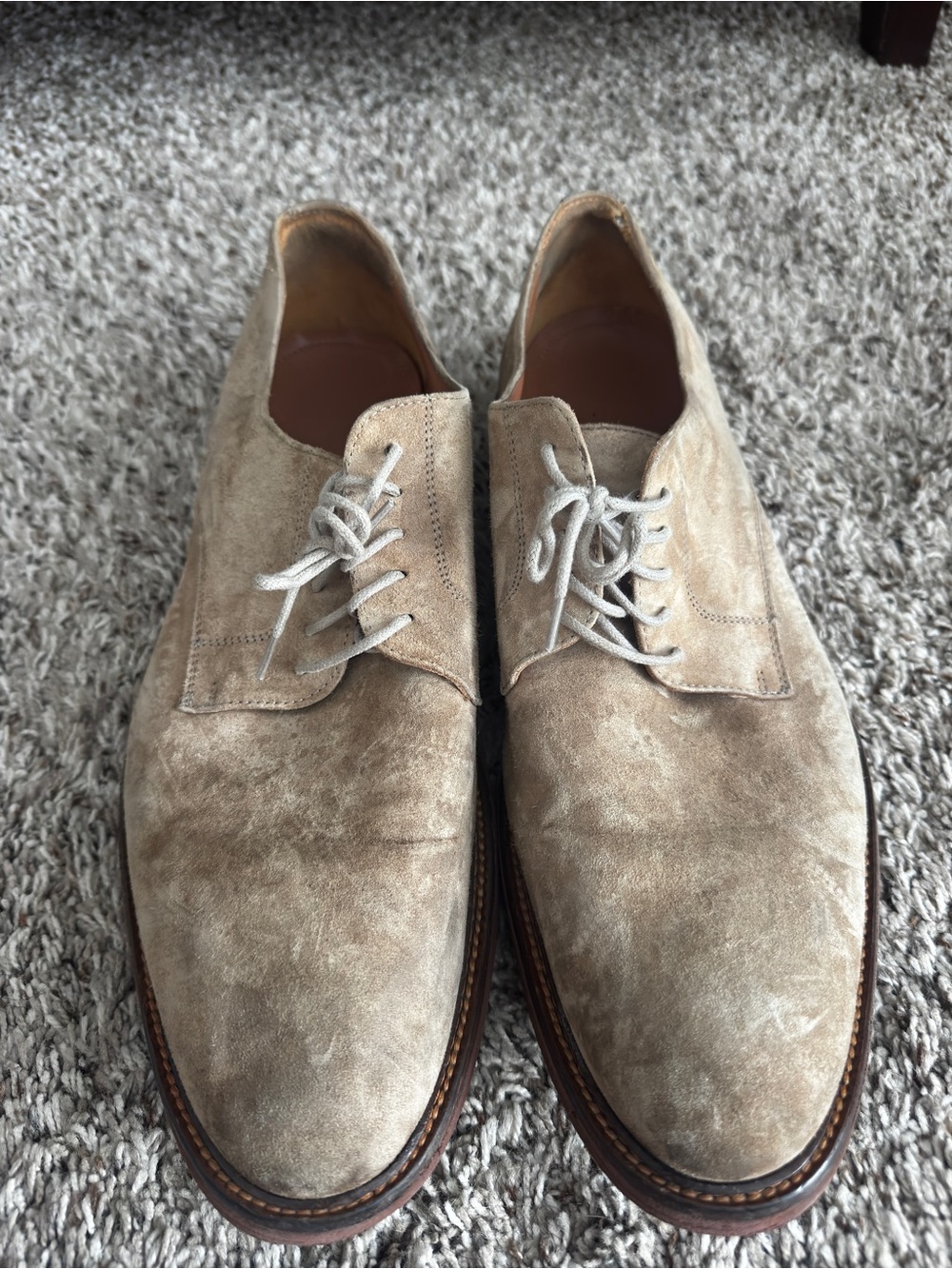 Johnston & Murphy Beige Suede Chukka Boots